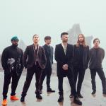 artist image Maroon 5 Animals V (Deluxe)