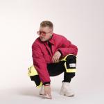 artist image VERBEE Она влюблена Она влюблена - Single